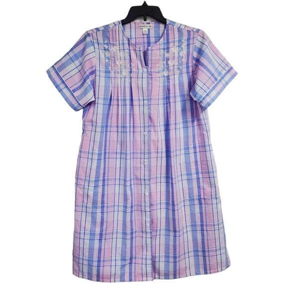 Miss Elaine Other - Miss Elaine Women's Short Seersucker Robe Plaid Embroidered Floral Size S